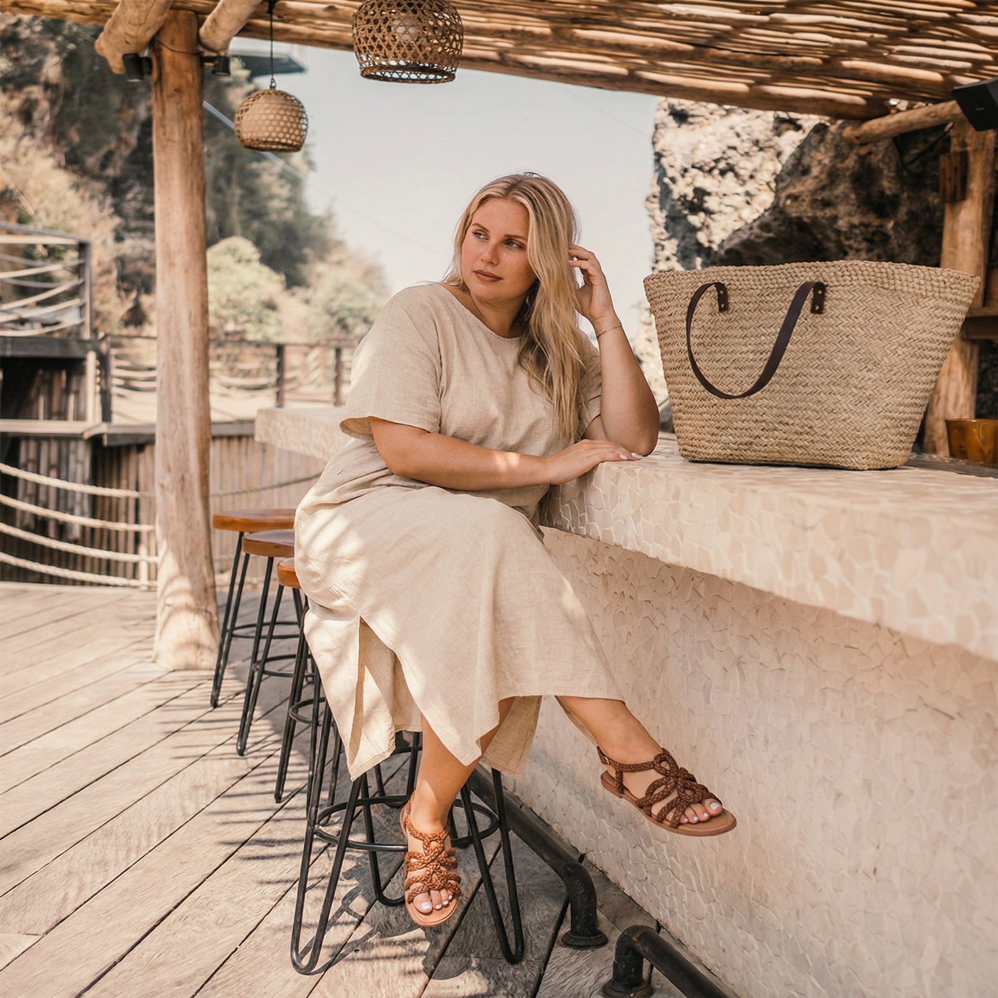 Ruiee Wide Width Sandals for Women, Summer Casual Braided Wide Feet Flat Slides Sandal Comfort Slip on Sandals Open Toe Beach Shoes for Women.