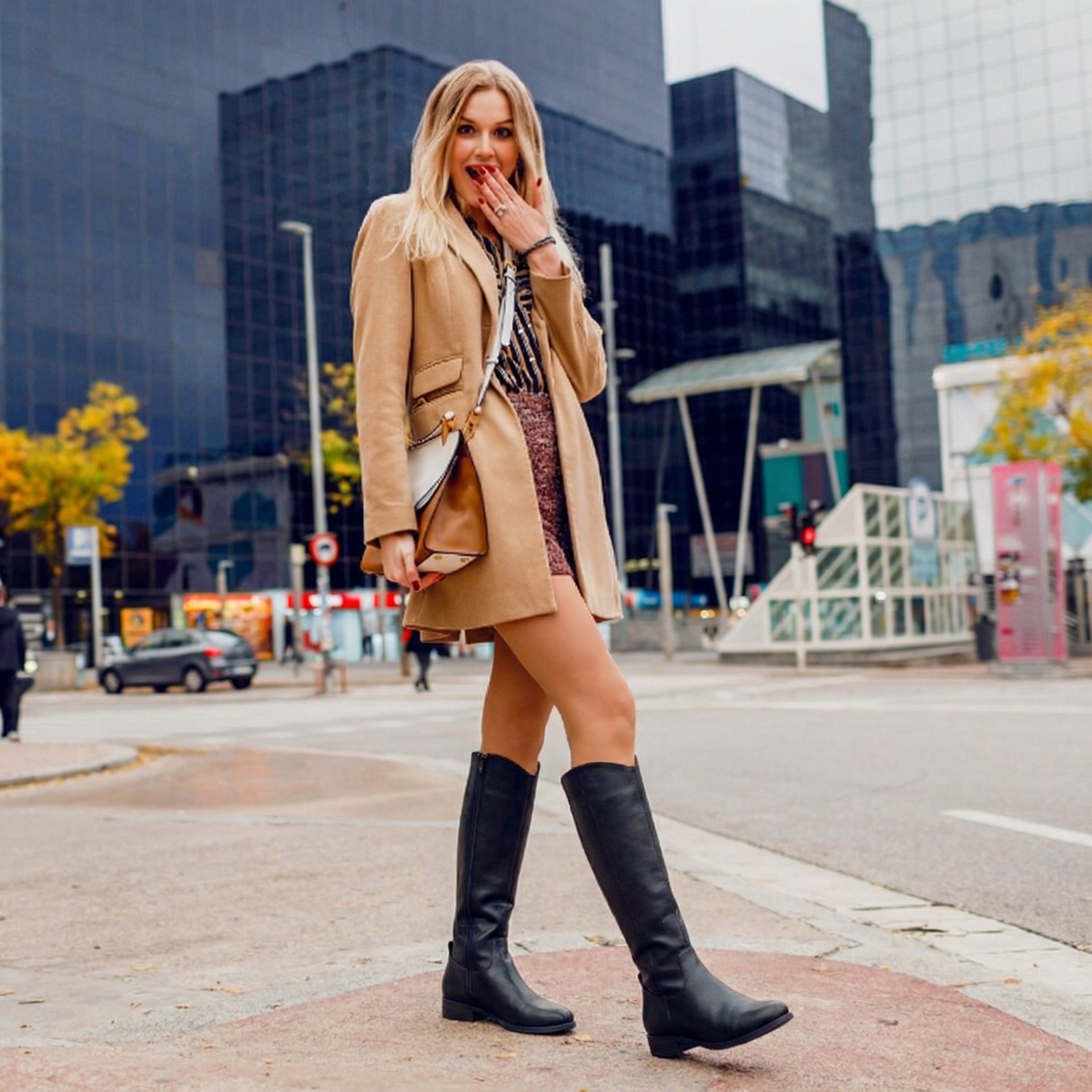 Ruiee Knee High Boots for Women Comfort Stylish Casual Round Toe Tall Riding Combat Boot Classic Fashion Fall Winter Knee-High Flat Boots.