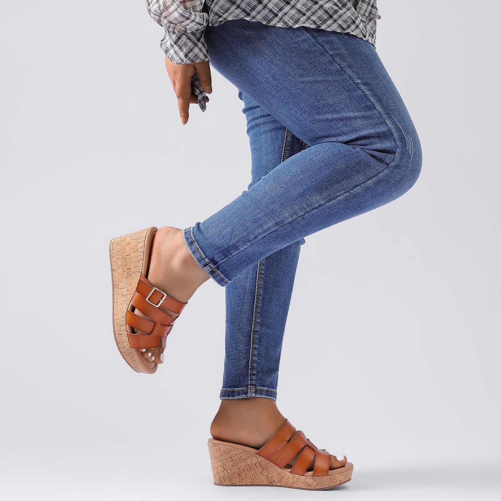 Ruiee Wide Width Wedge Sandals for Women, Summer Platform Comfort Slip on Sandal Casual Outdoor Womens Sandals.